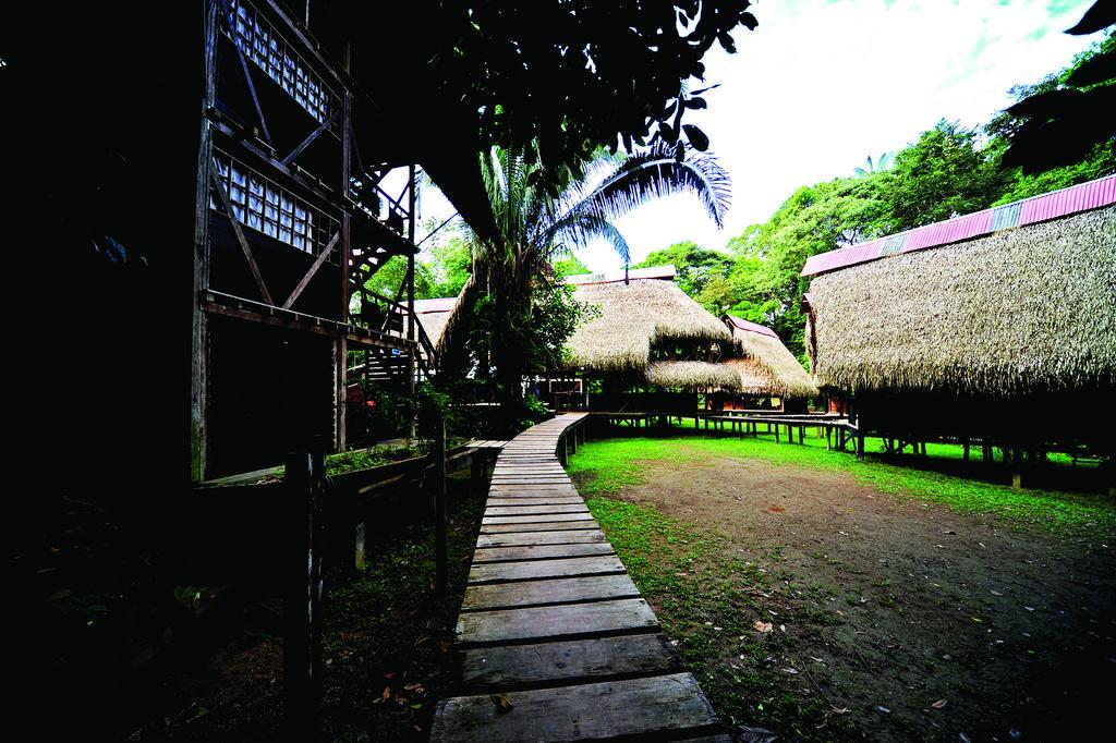 Jamu Lodge Puerto Montufar Bagian luar foto