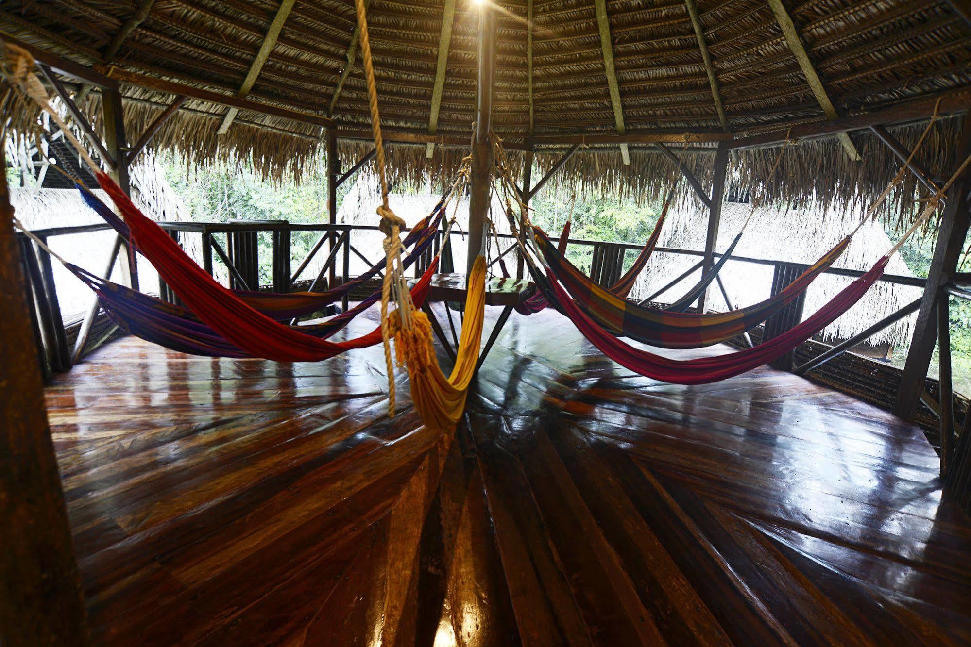 Jamu Lodge Puerto Montufar Bagian luar foto
